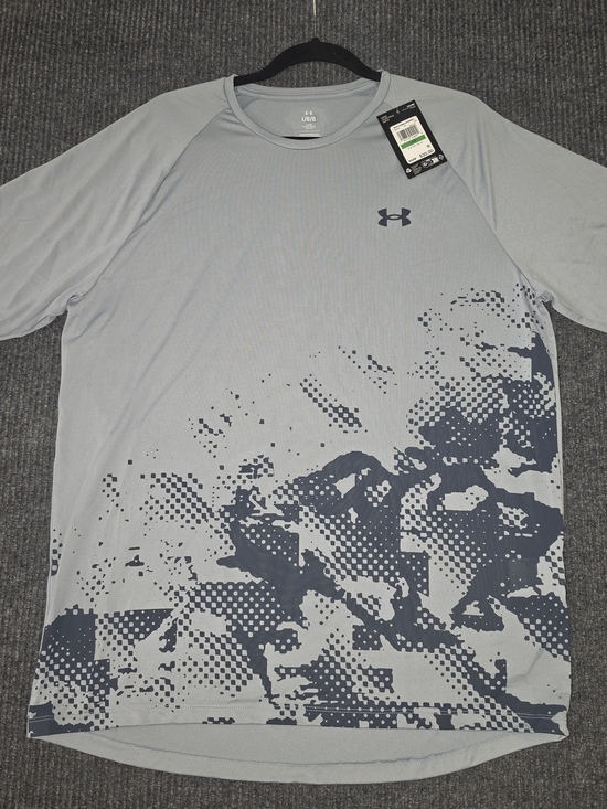 Under Armour Other - Under Armour Men’s Light Blue/Gray Athletic Tee with Navy Graphic